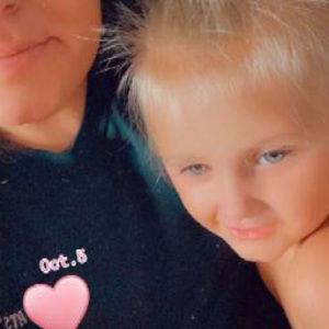 Meet your Posher, Stacy